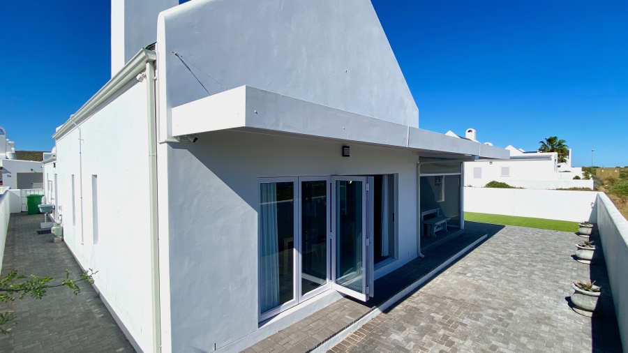 3 Bedroom Property for Sale in Lampiesbaai Western Cape